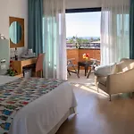 Neptuno Gran Canaria - Adults Only מלון